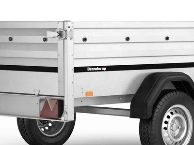 PANNEAUX RENFORCÉS ET PROFILÉS